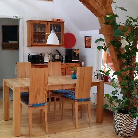Atelier-hof-ferienwohnungen Appartamento *
